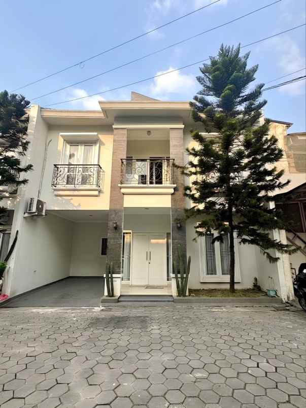 dijual rumah secondary dalam twonhouse siap huni