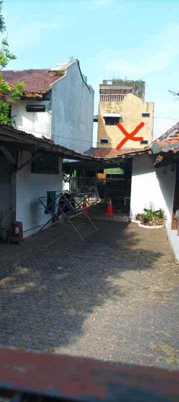 dijual rumah senen jakarta pusat