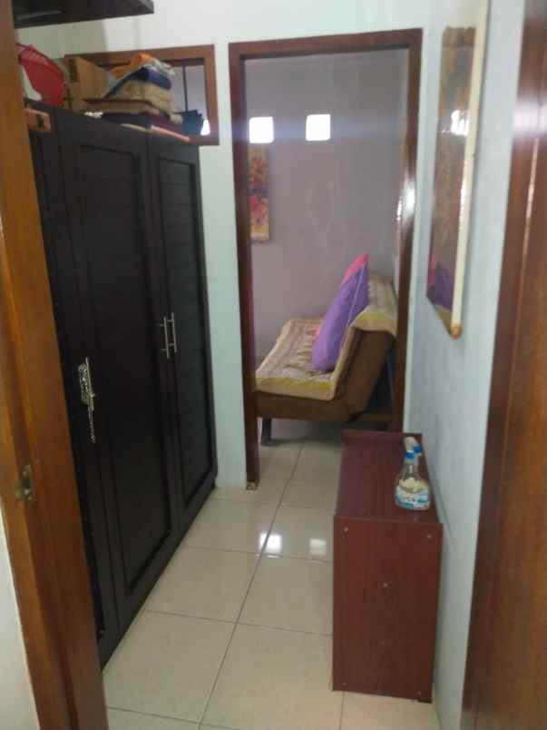 dijual rumah setraduta sariwangi