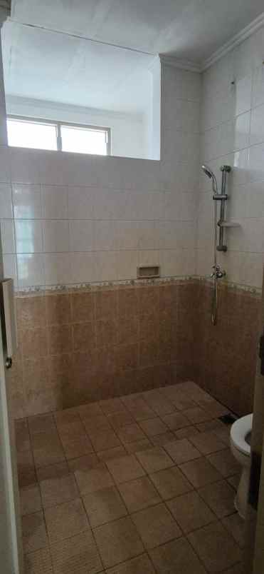 dijual rumah siap huni citra gran cibubur
