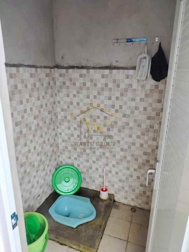 dijual rumah sidoluhur