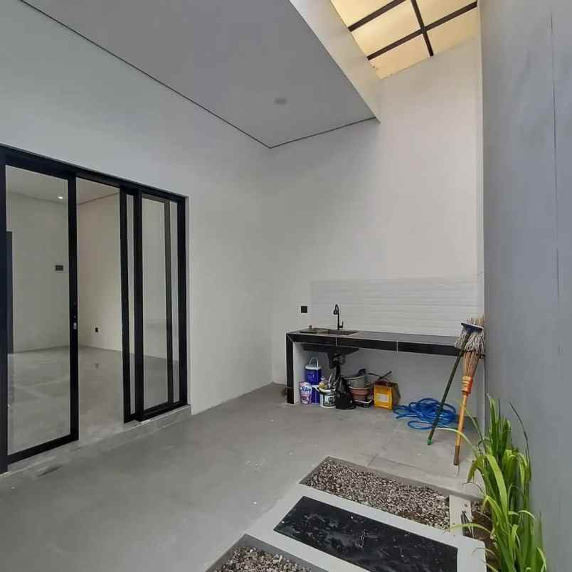 dijual rumah sleman city hall