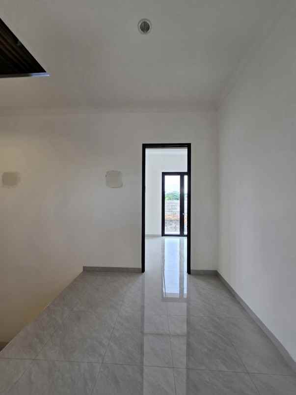 dijual rumah taman bougenville