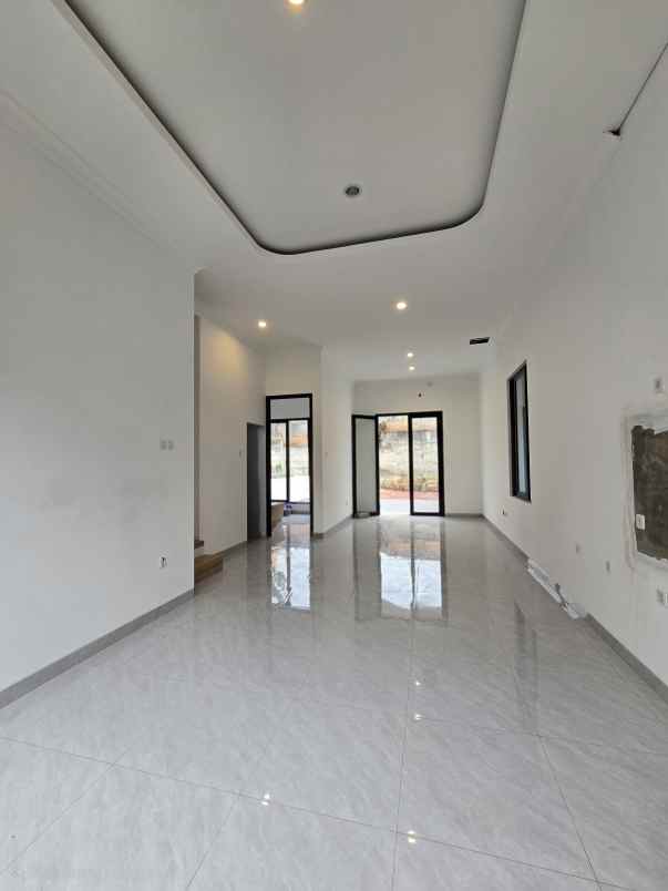 dijual rumah taman bougenville