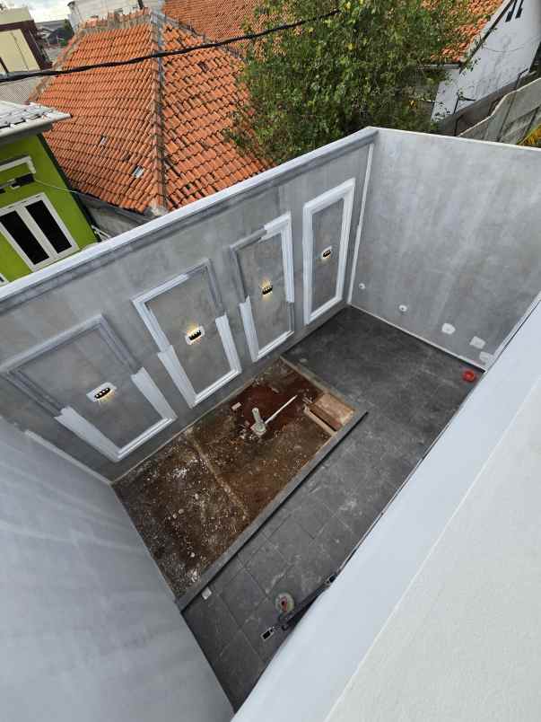 dijual rumah taman bougenville