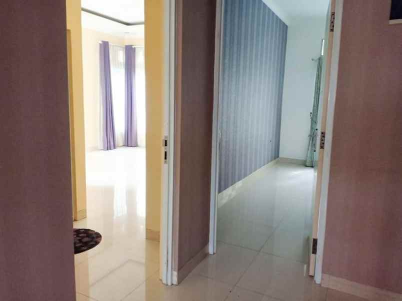 dijual rumah taman cimanggu