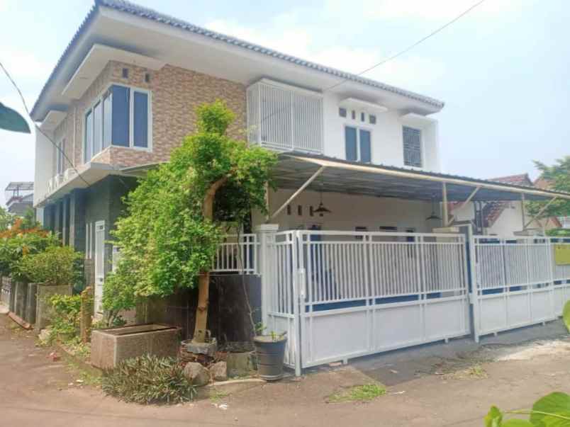 dijual rumah taman cimanggu