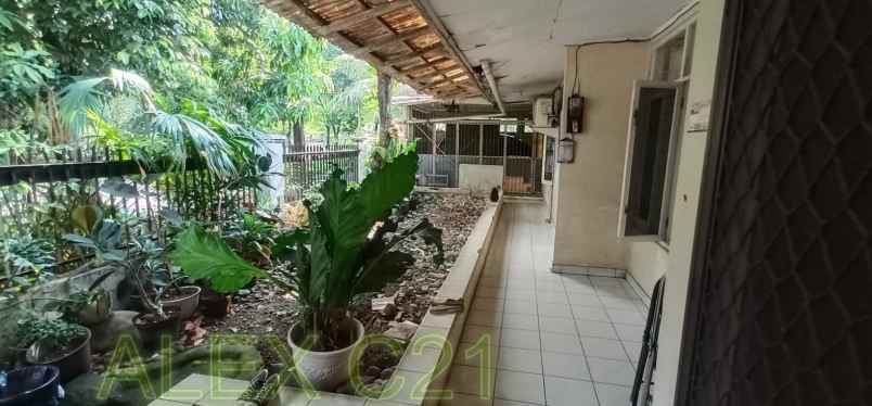 dijual rumah tanah kusir kebayoran lama