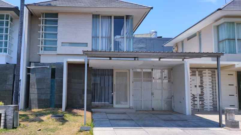 dijual rumah the mansion pakuwon indah