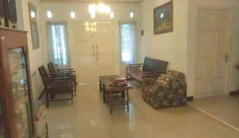 dijual rumah timoho