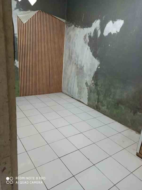 dijual rumah tinggal 2 lantai dengan view kota bandung