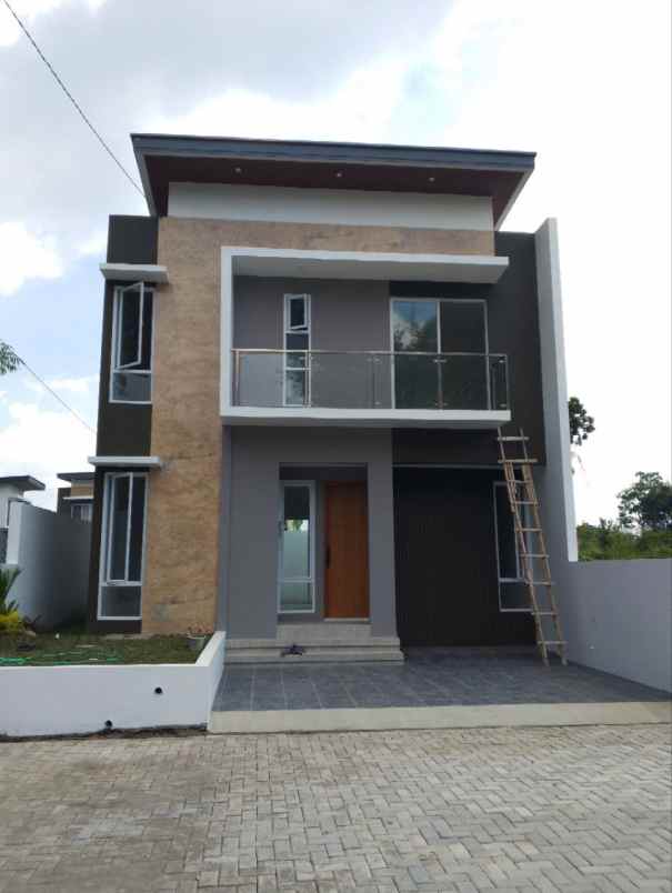 dijual rumah wonosalam ngaglik sleman jogja