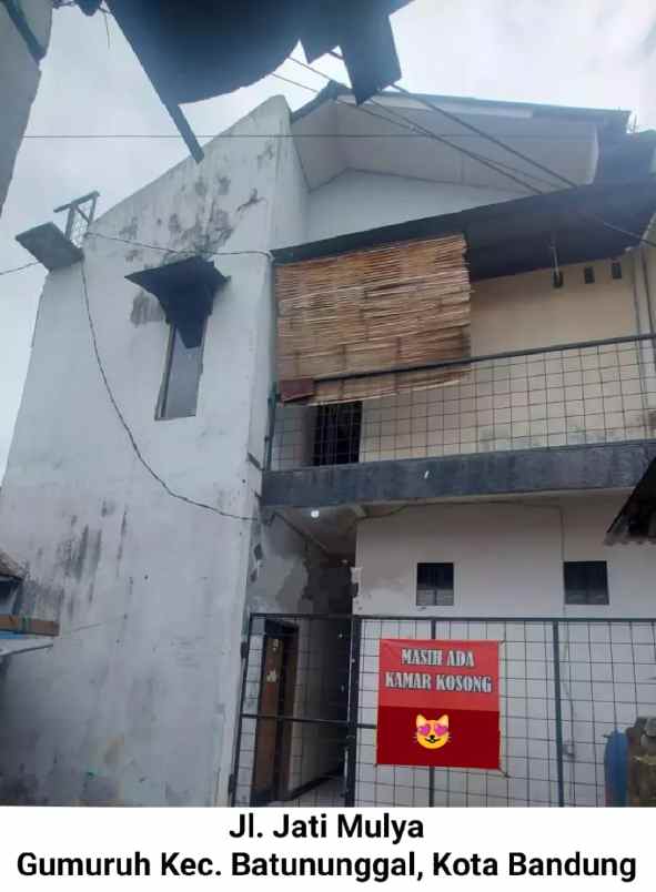 dijual sangat murah rumah kost di gumuruh