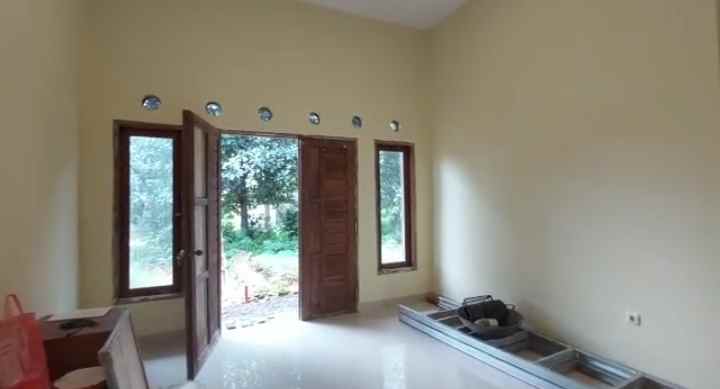 dijual tanah jalan puring 3 waru