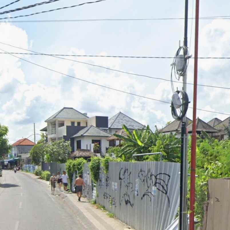 dijual tanah jl pantai batu mejan
