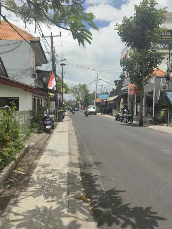 dijual tanah jl pantai berawa