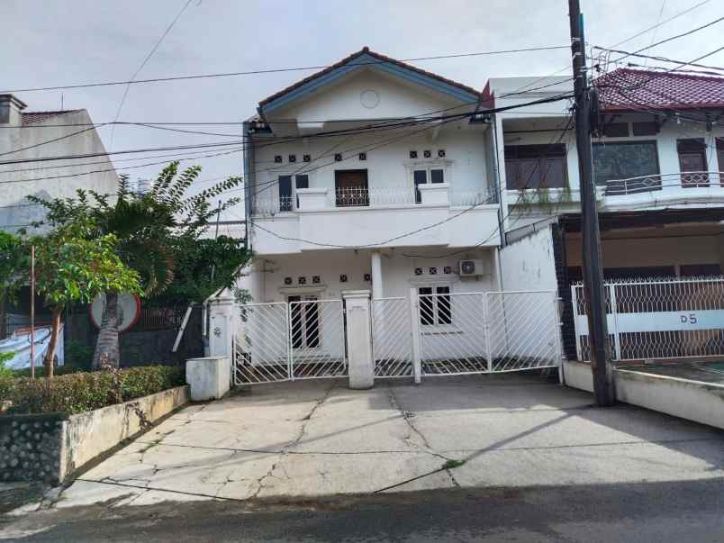dijual tanah kemang pratama 1 rawlaumbu