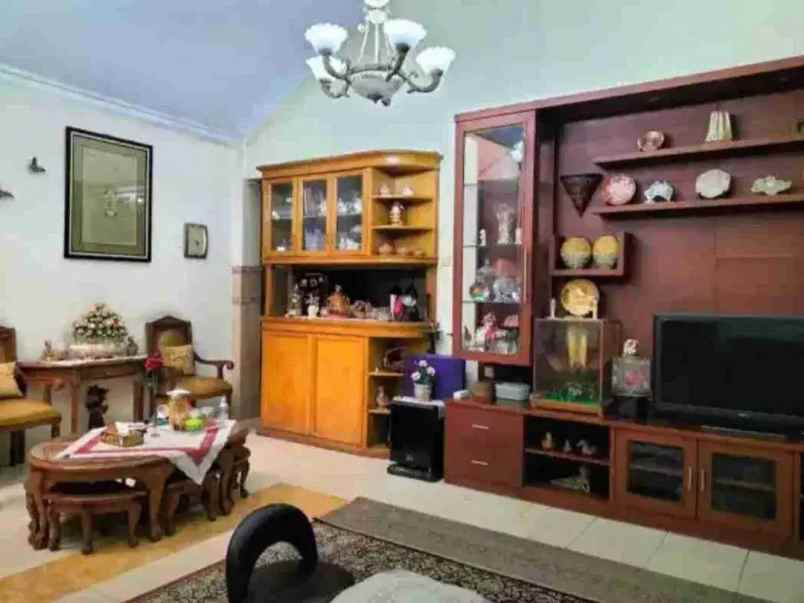 dijual tanah kemang pratama 5 rawalumbu