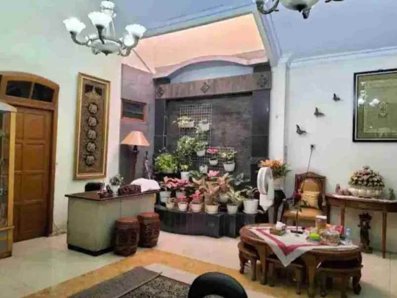 dijual tanah kemang pratama 5 rawalumbu