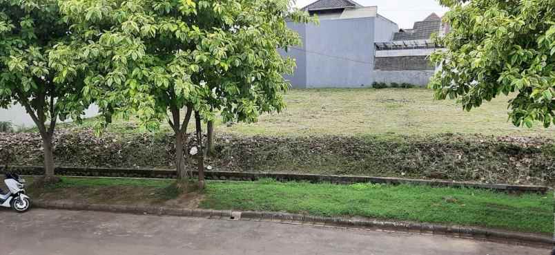 dijual tanah kemang pratama rawalumbu