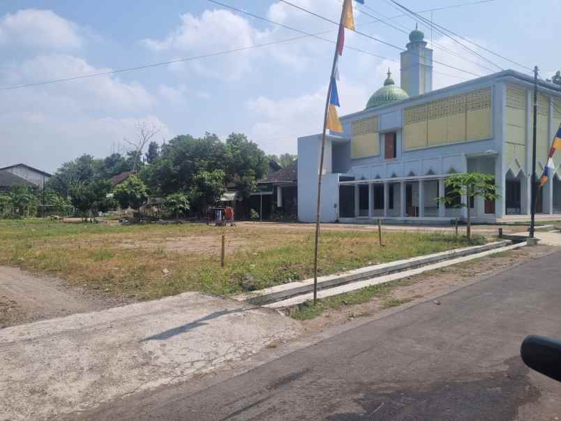 dijual tanah tirtomartani kalasan