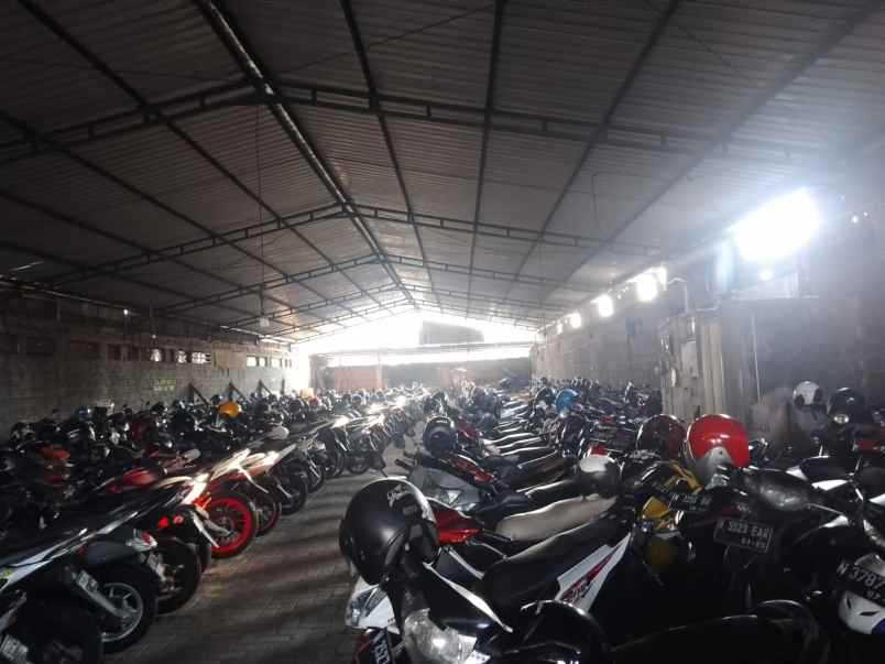 dijual tempat usaha strategis