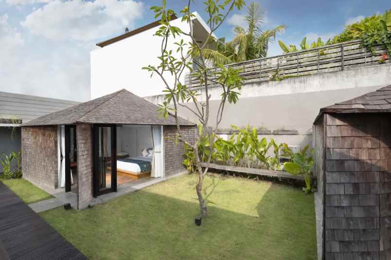 dijual villa canggu badung bali
