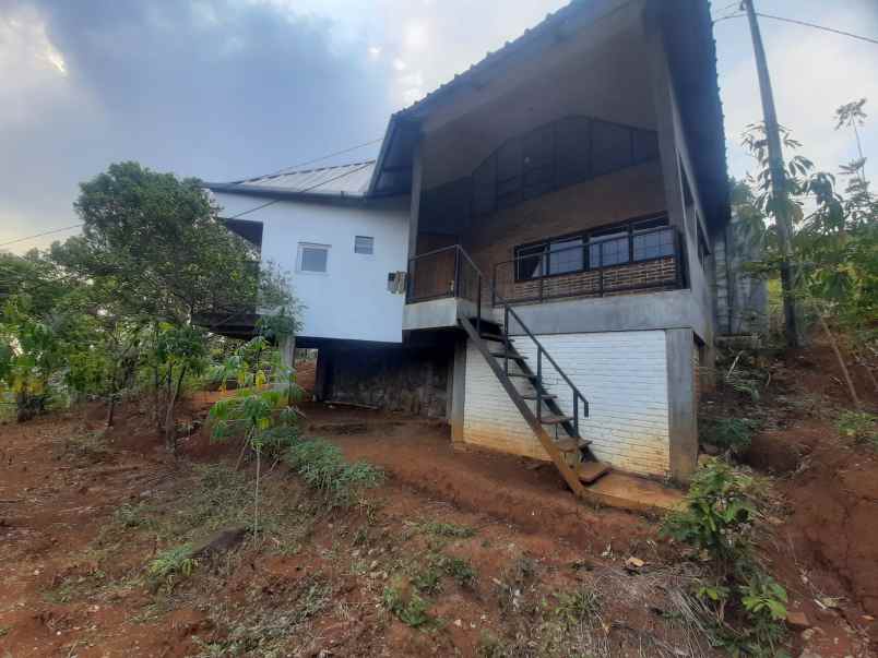 dijual villa girimekar cijambe