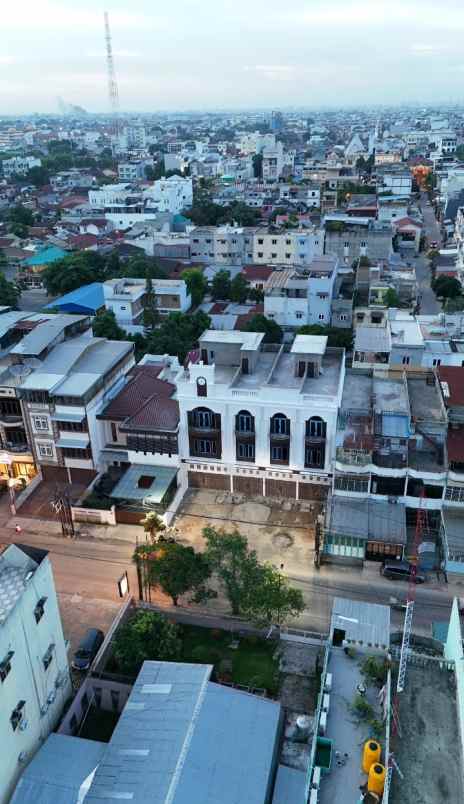 dijual villa jl bambu 2 sutomo ujung