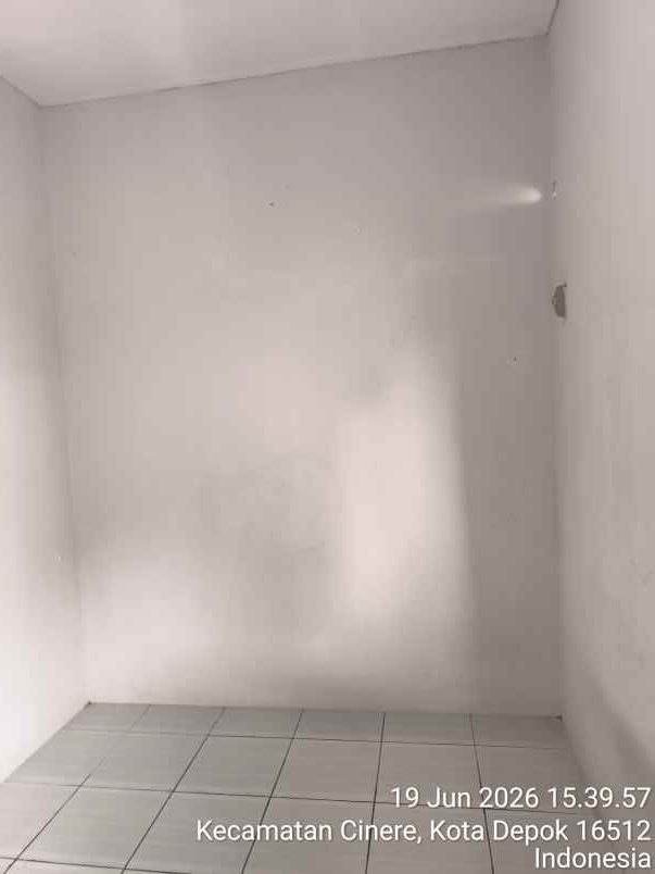 dikontrakan rumah di jl raya gandul cinere depok