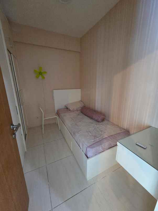 disewakan apartemen puncak bukit golf tower b lantai 2