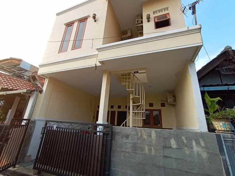 disewakan kost jl ketapang iii no 144