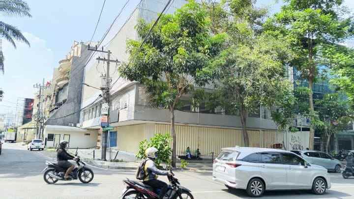 disewakan ruko gudang kantor genteng