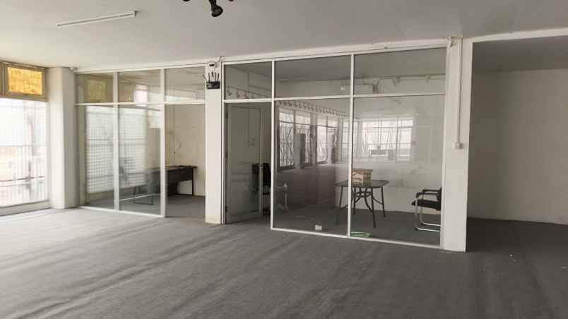 disewakan ruko gudang kantor genteng
