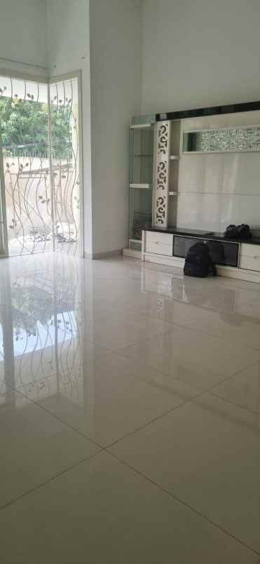 disewakan rumah araya galaxy bumi permai