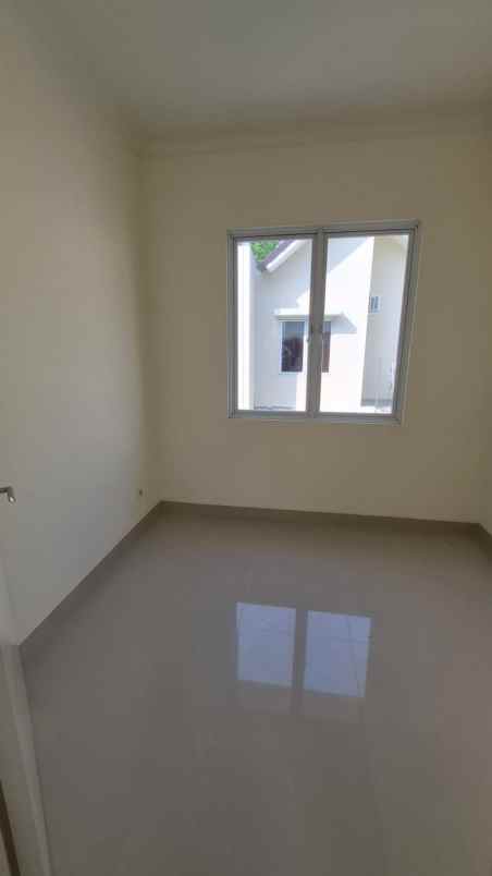 disewakan rumah cluster thames jakarta