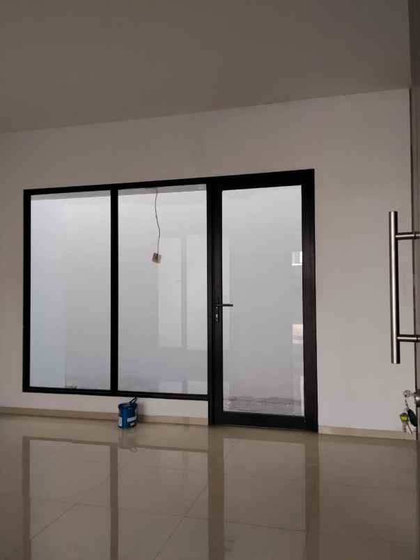 disewakan rumah eastern park residence