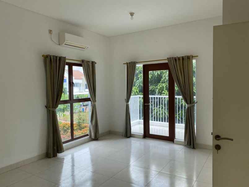 disewakan rumah jakarta garden city