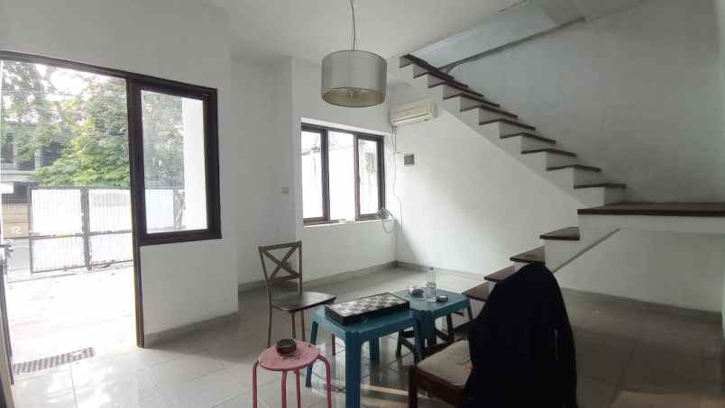 disewakan rumah rawamangun