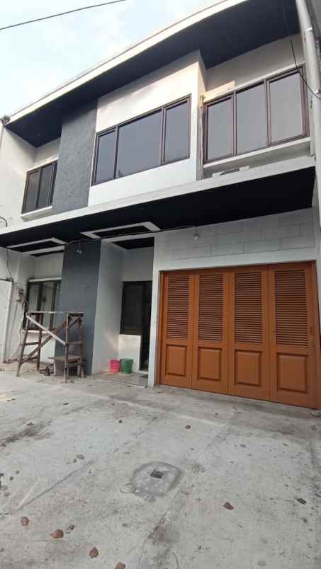 disewakan rumah rawamangun