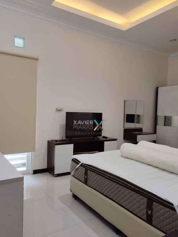 disewakan rumah siap huni di sukolilo dian regency