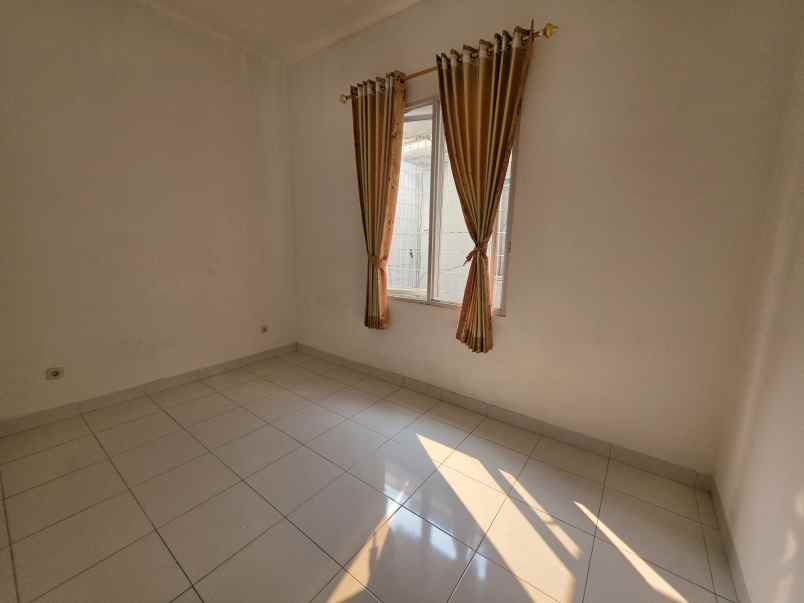 disewakan rumah talaga bestari balaraja