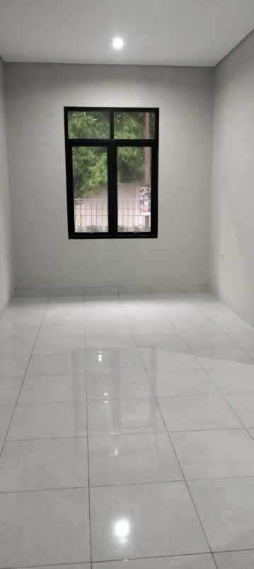 disewakan segera rumah bu strategis di cilandak