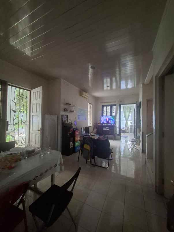 for sale lokasi kota wisata posisi hook