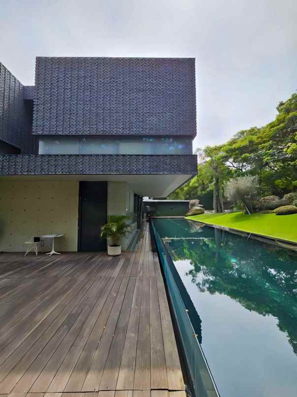 foresale at kebayoran baru