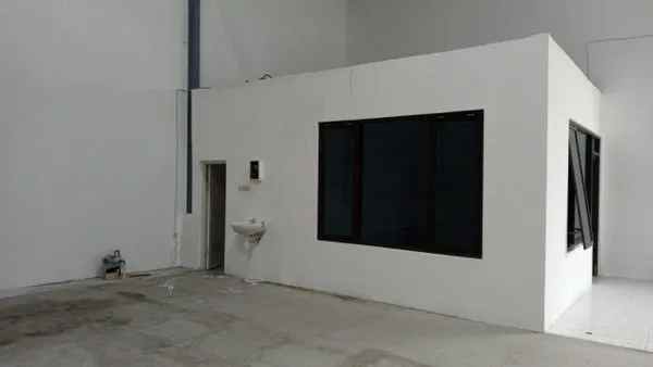 gudang 18x28 bebas banjir area kenjeran surabaya timur