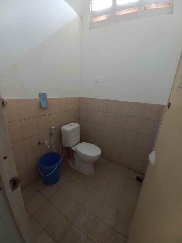 gudang harga bawah pasar sayap tki dk tol kota bandung