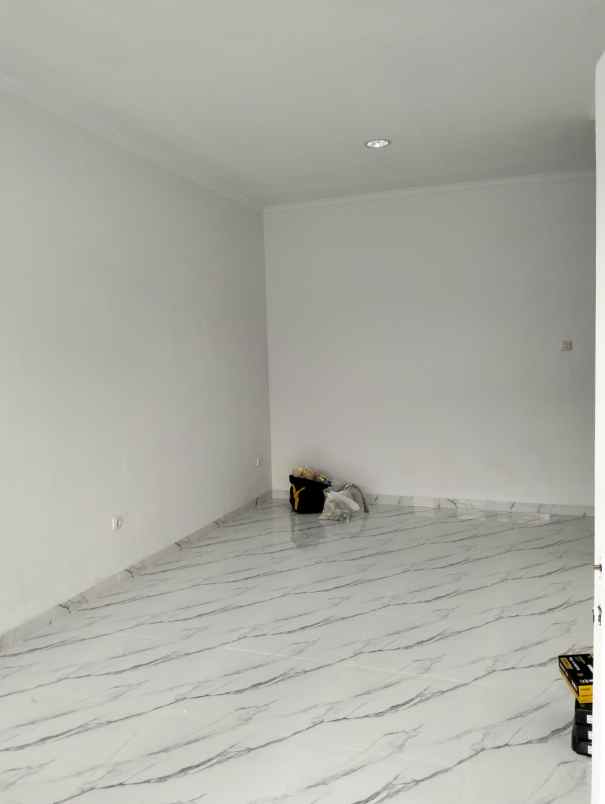 jual rumah siap huni puri gardena jak bar