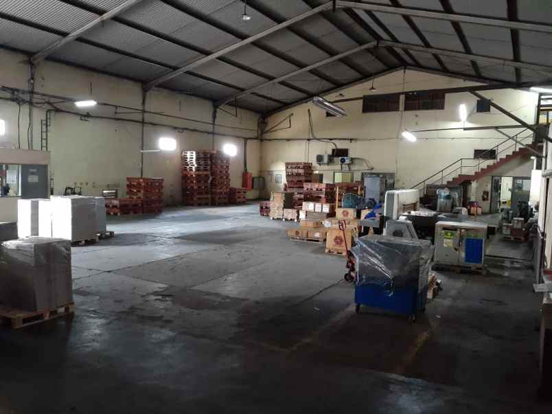 jual sewa gudang siap pakai di margomulyo
