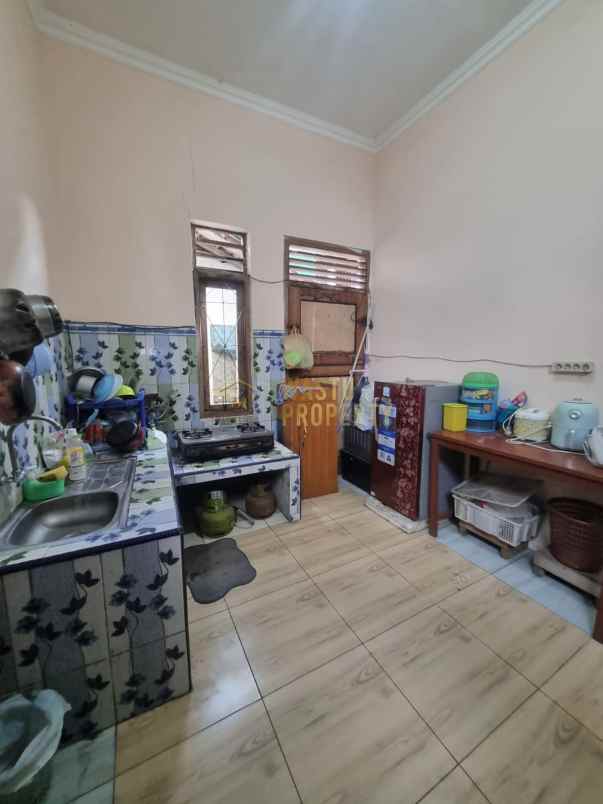 kost kostan dijual dekat terminal giwangan